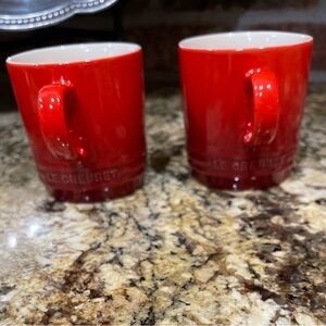 Le Creuset 200ml Capp mug set of 2 - Cerise - brand new!  Gorgeous color!!